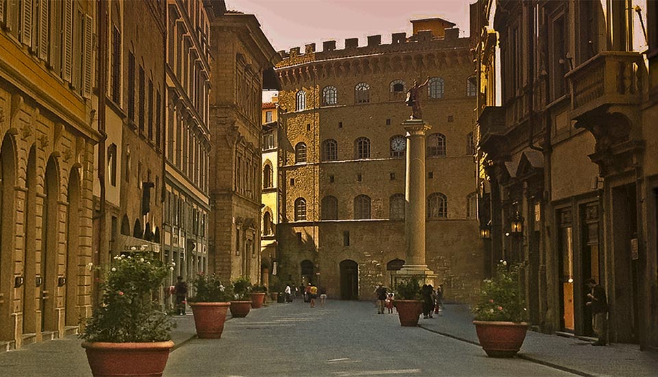 FIRENZE IN UN GIORNO - Quattro tour in uno - VIP